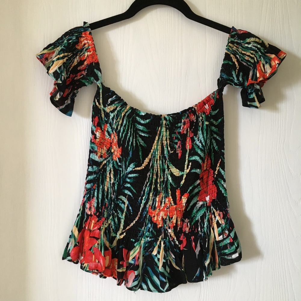 Mind code floral tube top. Size S.